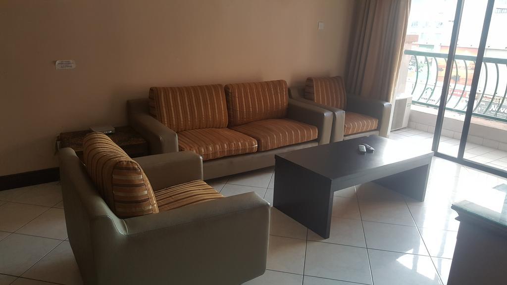 Homestay Marina Court Resort Kota Kinabalu Ngoại thất bức ảnh