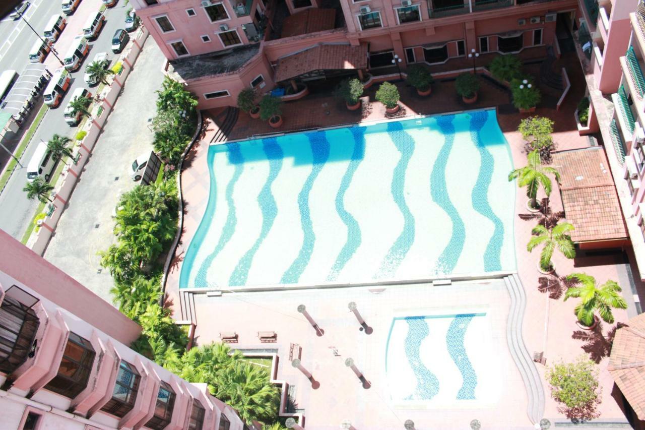 Homestay Marina Court Resort Kota Kinabalu Ngoại thất bức ảnh
